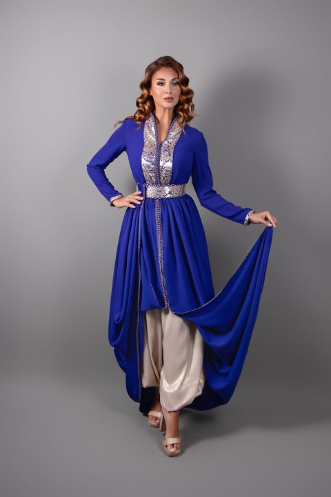 Caftan bleu roi et pantalon Aladin