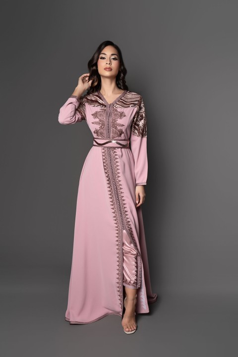 Traditionele Marokkaanse kaftan met geborduurde broek, model zomer 2023