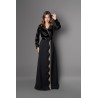 Kaftan negro esconde corazón, tendencia moderna y joven, moda 2023