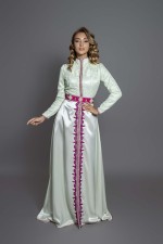 Acheter caftan marocain mariage col montant vert pâle fuchsia - Caftan Louna