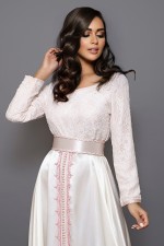 Caftan Widane - robe de mariée orientale col bateau dentelle ivoire