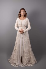 Caftan Lamia - caftan marocain de mariée dentelle beige argenté expédié à Oran