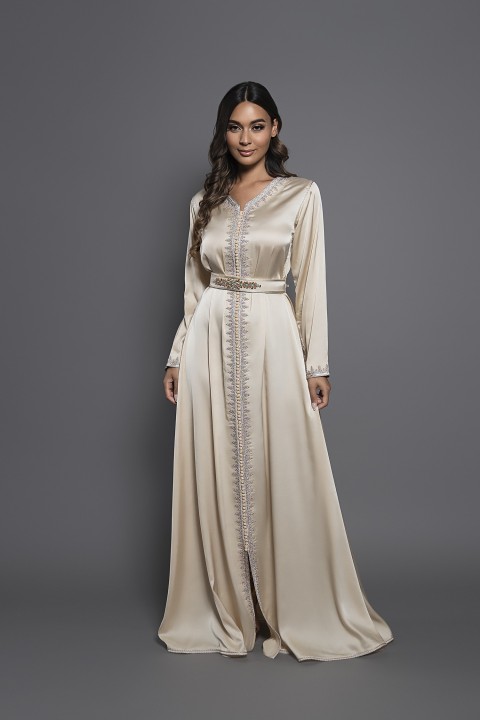 Caftan une pièce pour fête intime et raffiné, halal, mariage, aid, anniversaire