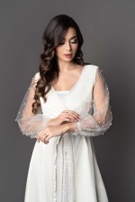 Caftan Louloua - caftan marocain de mariée perlé main de cérémonie expédié à Alger