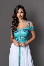 Caftan Nila satin soie bleu - takchita marocaine de mariée à commander en ligne