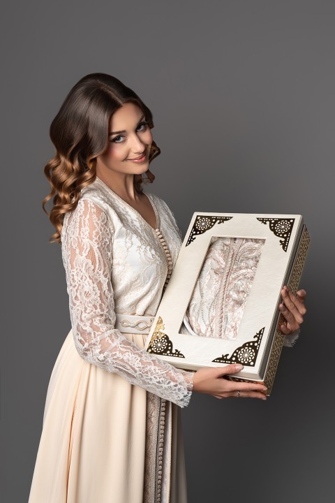 علبة هدية Hadiya