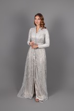 Caftan Feddia - takchita marocaine coupe ajustée dentelle argenté prix et livraison