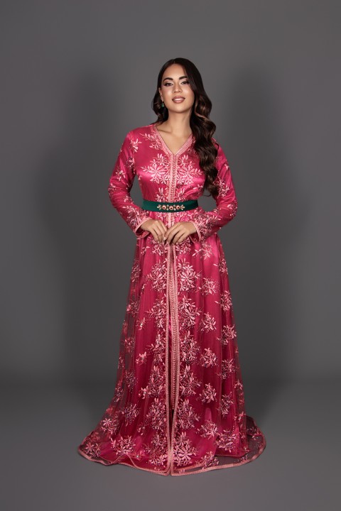 Takchita Roummana, caftan marocain takchita marocaine haute couture deux pièces traditionnel vert argenté