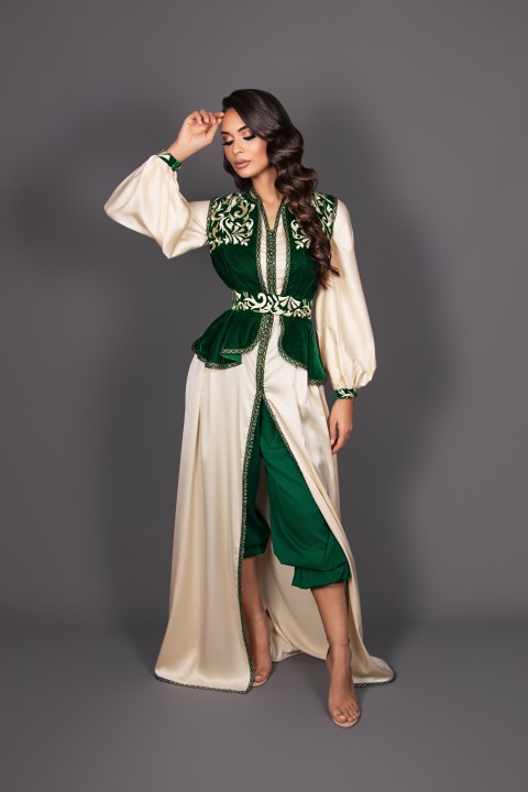 Takchita marocaine moderne avec pantalon vert doré - Caftan Imane sur mesure