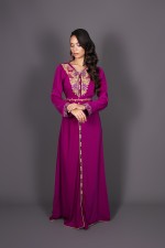 Caftan marocain magenta brodé doré - Caftan Fouzia - vente en ligne Rabat