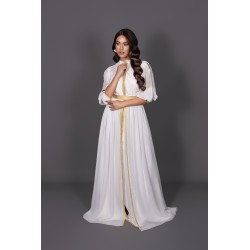 Caftan Blanc & Doré – Élégance et Raffinement Marocain
