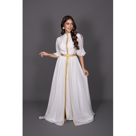 White & Gold Caftan – Moroccan Elegance & Sophistication