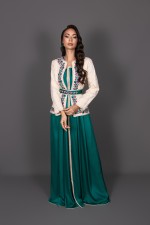 Caftan Khadra - caftan marocain de mariée vert émeraude ivoire expédié à Alger