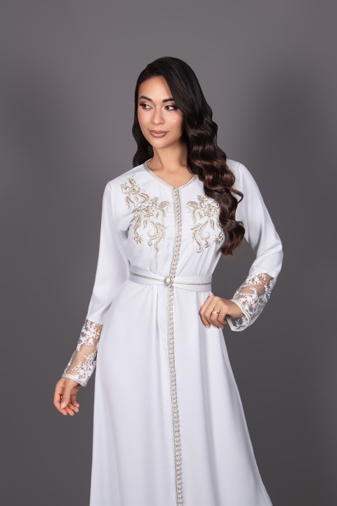 Caftan Pas Cher pour Mariée : Élégance et Tradition pour Mariage Halal