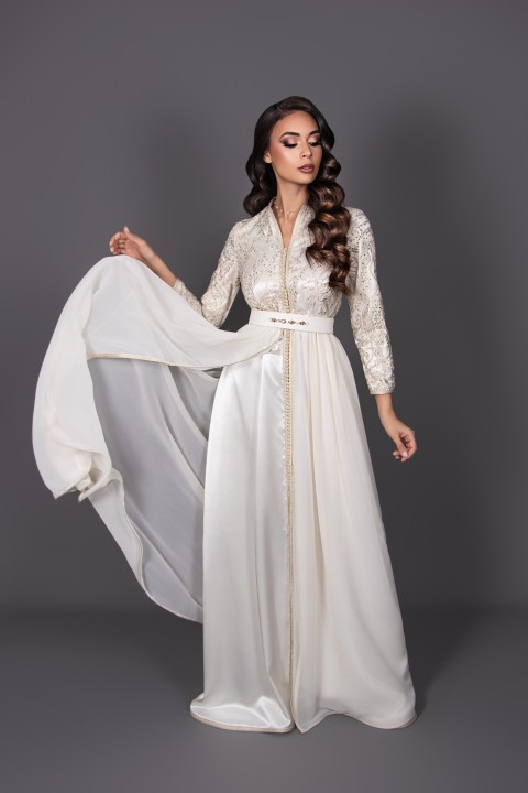 Acheter takchita marocaine mariage ivoire beige - Caftan Ramla