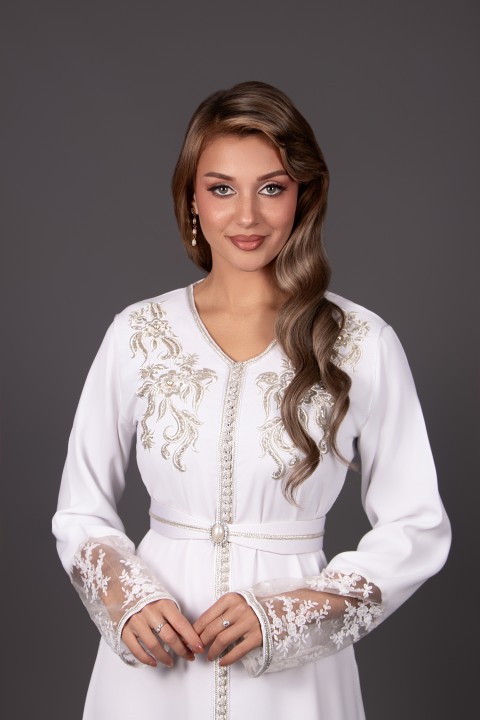 Caftan Pas Cher pour Mariée : Élégance et Tradition pour Mariage Halal