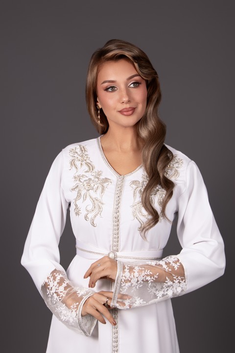 Caftan Pas Cher pour Mariée : Élégance et Tradition pour Mariage Halal
