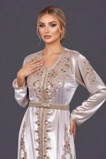 Caftan Anbar velours nude bronze - caftan marocain mariage livraison Lyon