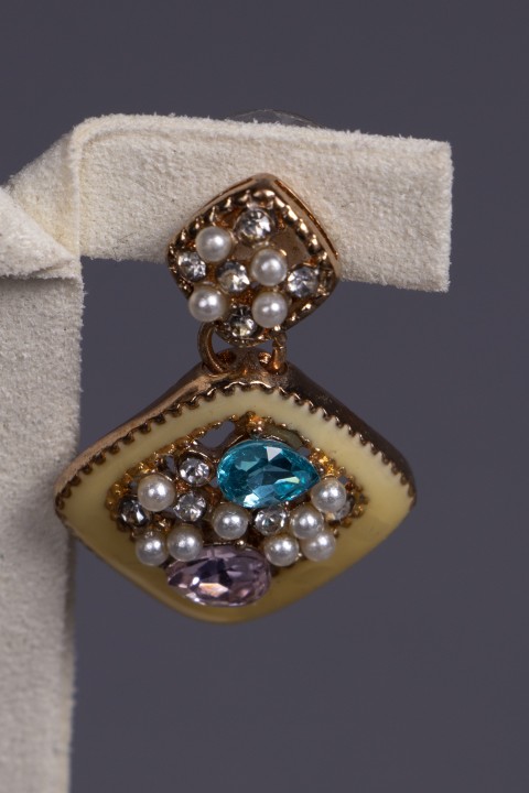 Pendientes Nila