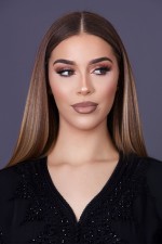 Caftan marocain moderne crêpe noir perlé main - Caftan Kahina sur mesure