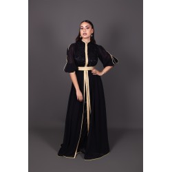 Caftan Blanc & Doré – Élégance et Raffinement Marocain