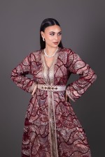 Caftan Siwana - takchita marocaine dentelle bordeaux doré prix et livraison