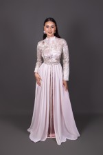 Caftan Nashwa Fancy - caftan marocain de mariée modeste vieux rose écru expédié à Toulouse