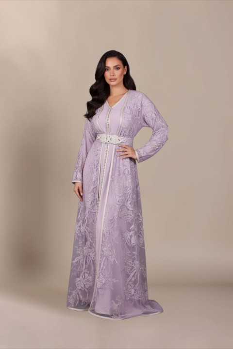 Caftan Malvina - takchita marocaine de mariée dentelle perlé main mauve